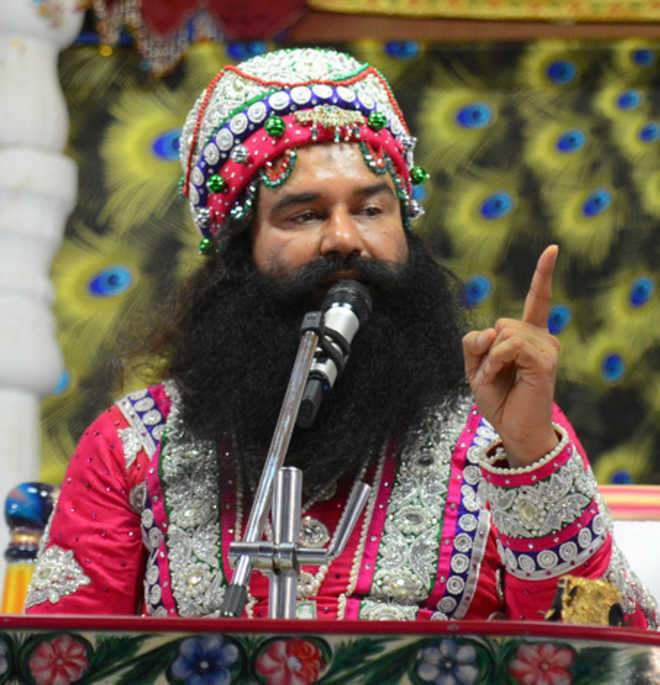 Image from: Dera chief Ram Rahim returns to Rohtak jail as 30-day parole ends