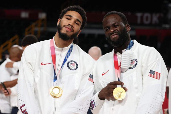 Image from: Warriors free agent Draymond Green partying with Celtics’ Jayson Tatum in Paris during offseason