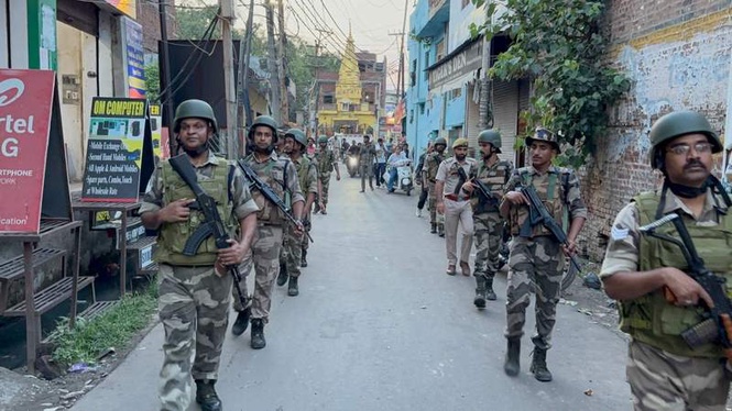 Image from: Security forces step up patrolling in border areas ahead of Amarnath Yatra