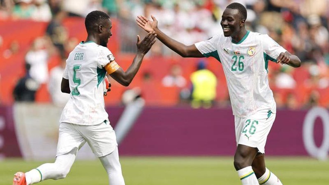 Image from: World Cup 2026: Senegal crush 10-man Iraq to remain in hunt for knockout spot