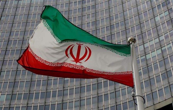 Image from: Iran launches drone attack on Bahrain; ship struck in Strait of Hormuz after US airstrikes