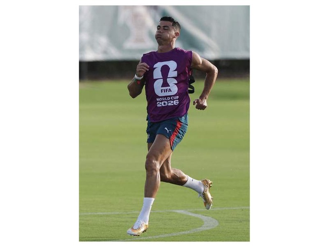 Image from: FIFA World Cup 2026: Cristiano Ronaldo trains in special golden-coloured boots ahead of Colombia clash