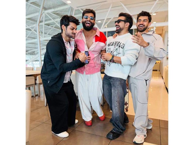 Image from: Karan Wahi shares funny BTS pictures of his 'Khatron Ke Khiladi' co-contestants Rubina, Avika Gor, Harsh Gujral