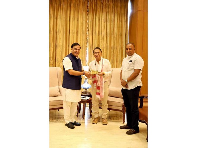 Image from: CM Sarma meets cricket legend Sunil Gavaskar in Guwahati, talks on strengthening cricketing ecosystem in Assam