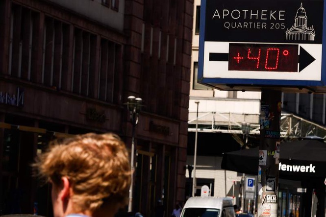 Image from: Germany shatters heat record for second day in a row