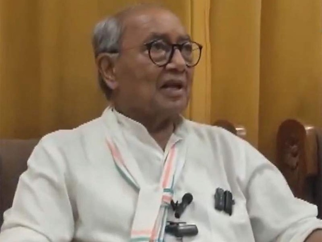 Image from: Large-scale looting has taken place in Ram Mandir, says Congress' Digvijaya Singh