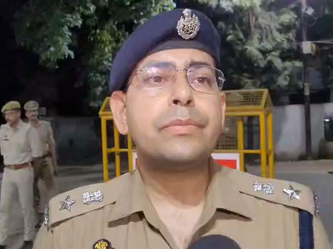 Image from: Uttar Pradesh: Murder case accused with ₹1.75 lakh bounty killed in Pilibhit police encounter; two cops injured