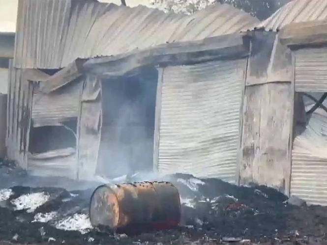 Image from: Maharashtra: Fire breaks out at warehouse in Bhiwandi; no casualties