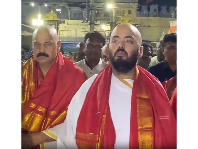 Image from: Anant Ambani visits Tirumala Temple, offers his hair as part of traditional ritual