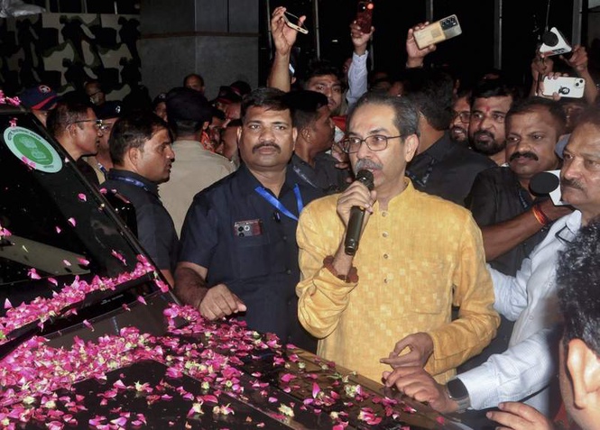 Image from: Uddhav seeks disqualification of rebel MPs, says defections part of bigger conspiracy