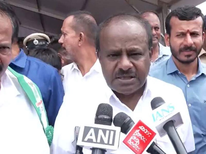 Image from: "I am ready to sit with farmers, discuss Bidadi crisis": HD Kumaraswamy