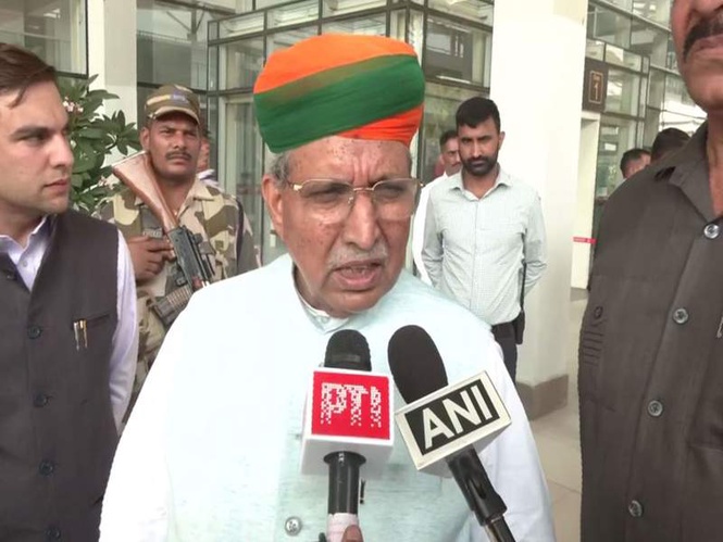 Image from: "Coming among students, creates unrest": Arjun Ram Meghwal slams Rahul Gandhi's Kota rally