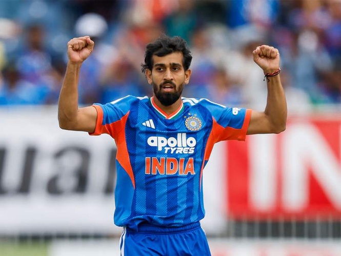Image from: Prince Yadav shines on debut with three-wicket haul as India restrict Ireland to 154/8 in 2nd T20I
