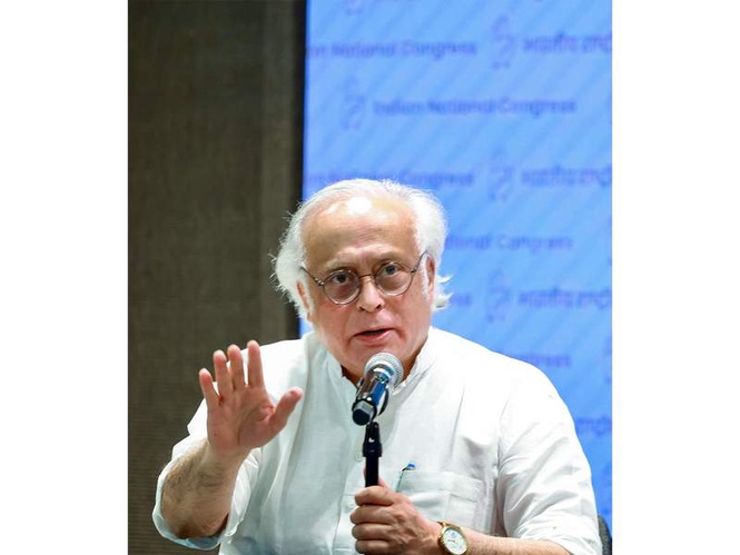 Image from: Long before PM Modi "discovered" Aldabra Giant Tortoise, Congress Govt had issued a postage stamp in 2008: Jairam Ramesh