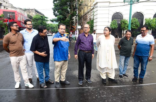 Image from: TMC MP Dola Sen files complaint against rebel faction for ’criminal impersonation’