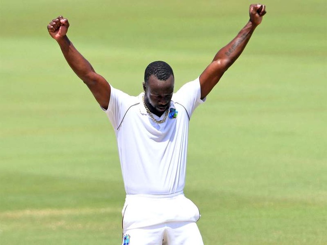 Image from: Roach takes 300th Test wicket as West Indies crush Sri Lanka by innings and 217 runs