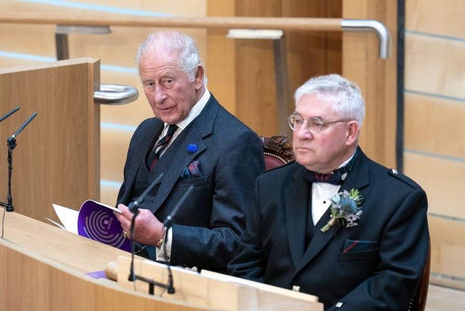 Image from: Fury as King made to watch 'anti-British' performance at Scottish Parliament opening