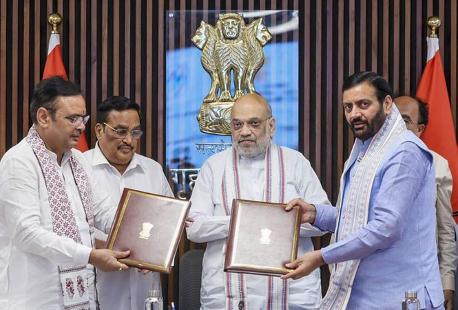 Image from: Haryana, Rajasthan sign pact for Yamuna Water Project in presence of Amit Shah
