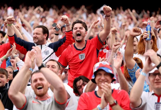 Image from: England fans will be delighted with cheap beer prices at World Cup round-of-32 stadium