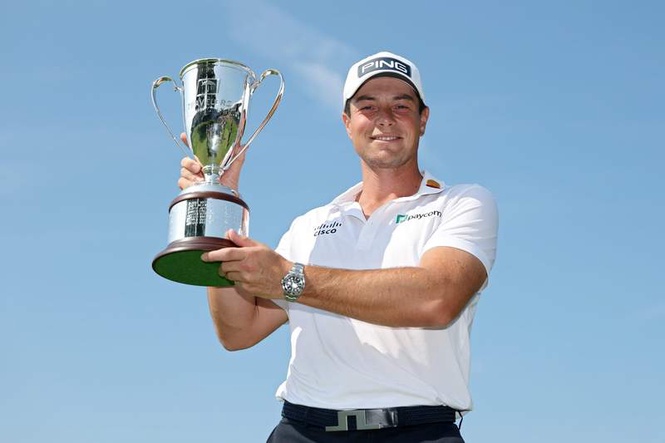 Image from: What Viktor Hovland did after missing the cut at the US Open pays off as he wins the Travelers Championship