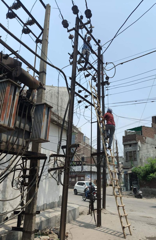 Image from: Power cuts hit farmers, industry hard