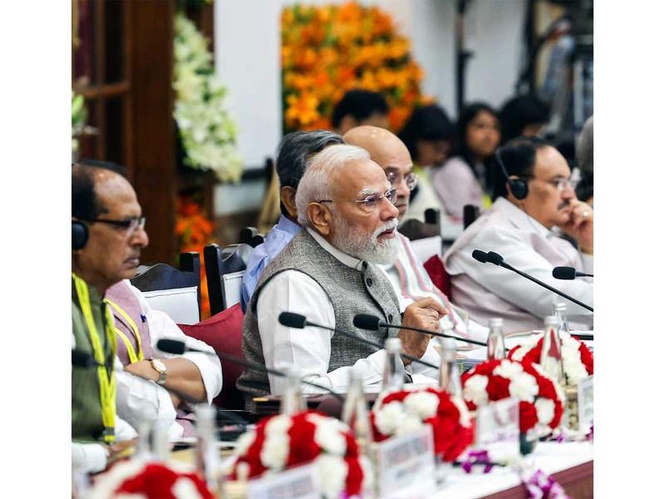 Image from: PM Modi to chair high-level meeting with Central secretaries today; ease of doing business on agenda