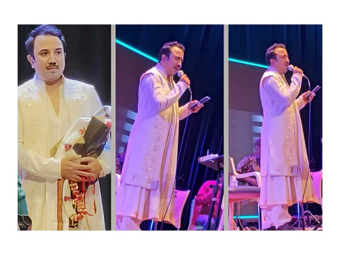 Image from: Kaleem Pasha Mesmerises Pune Audience; Honoured with the Prestigious Maharashtra Gaurav Samman Award