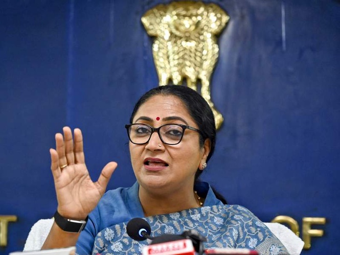Image from: Delhi's new EV Policy introduces mandatory transition, marks major shift from previous policy: CM Rekha Gupta