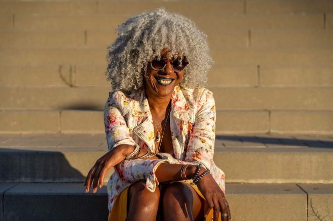 Image from: How the sun can wreak havoc on grey hair