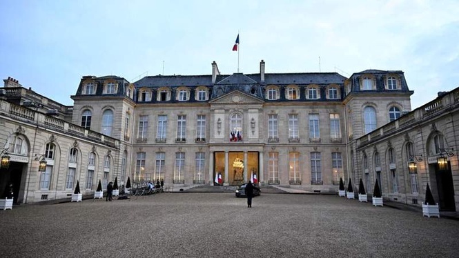 Image from: France sets presidential election date as Macron finishes final term