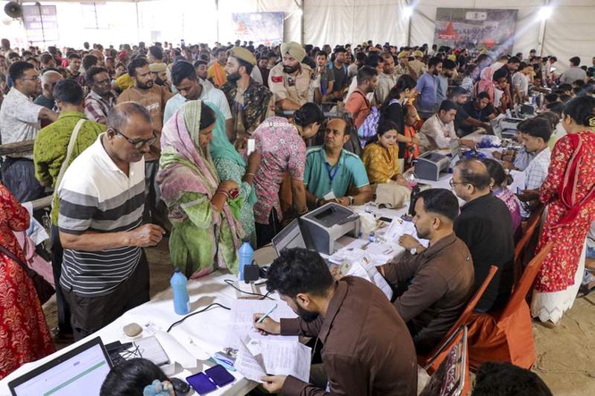Image from: Off-line registration for Amarnath Yatra begins