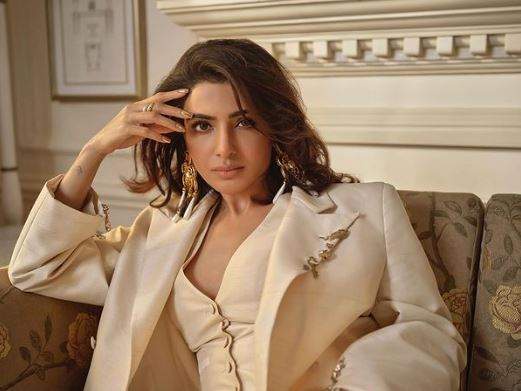 Image from: Samantha Ruth Prabhu shares first baby bump photo, jokes about losing her ’six packs’