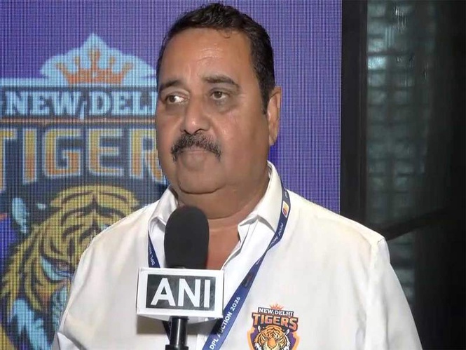 Image from: "Whole country wants to see him back": Virat Kohli's childhood coach Rajkumar Sharma on star batter's return to action