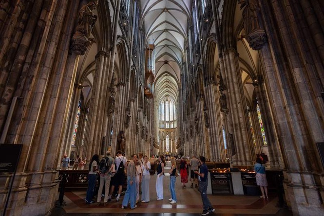 Image from: 'It's a fair price': Visitors shrug off new Cologne Cathedral fee
