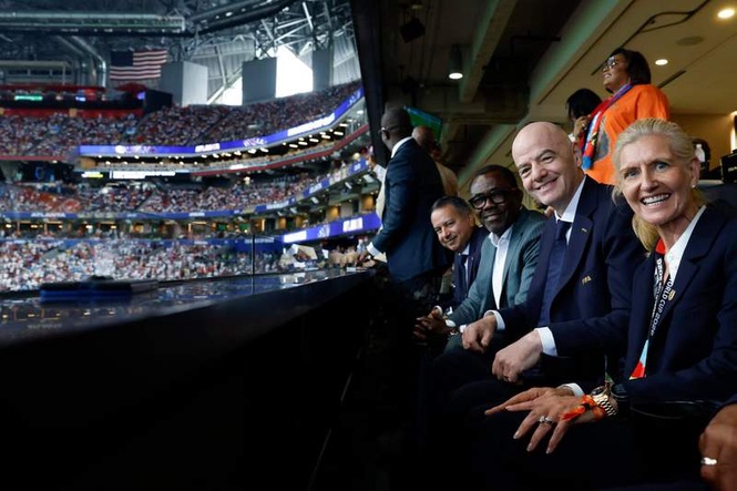 Image from: FIFA president Gianni Infantino says hydration breaks are to allow managers to ‘engage’ with players