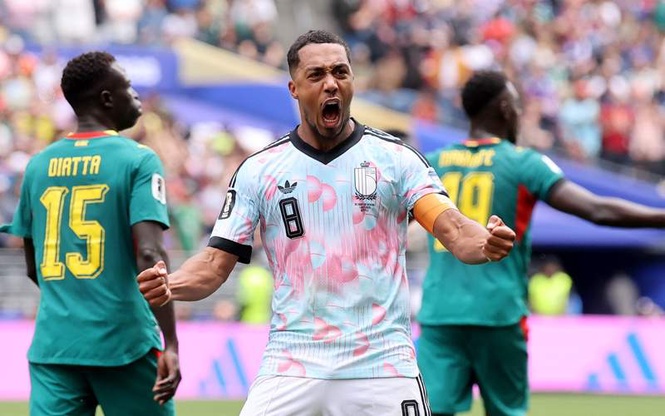Image from: Youri Tielemans breaks all-time World Cup record in dramatic moment during Belgium vs Senegal