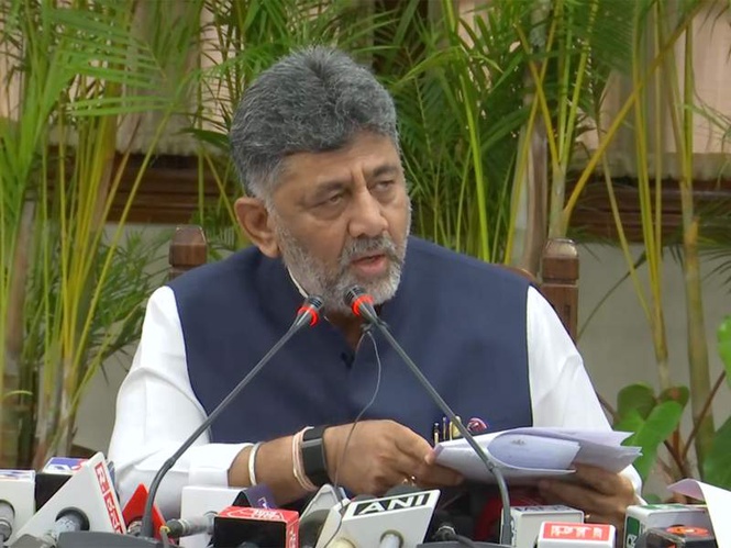 Image from: Don't come under pressure to sow crops relying solely on reservoir water: DK Shivakumar's appeal to farmers amid Karnataka water crisis