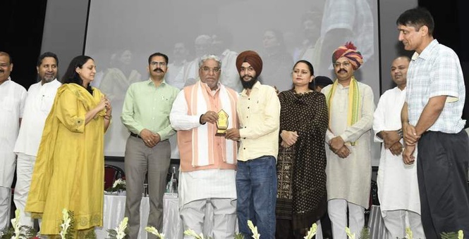 Image from: Haryana offer highest daily wage under VB GRAM G: Minister Krishan Lal