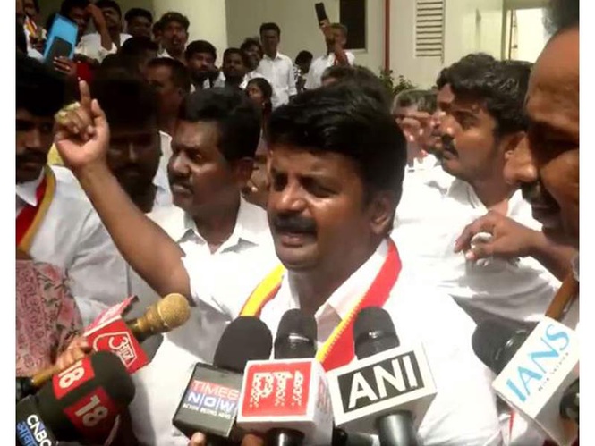 Image from: Senior AIADMK leaders C Vijayabaskar, MR Vijayabhaskar, MSM Anandan and Valarmathi join TVK