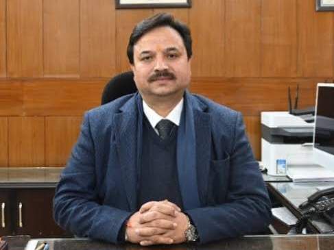 Image from: In view of monsoon, Shimla Deputy Commissioner cancels leave of government staff till September 30
