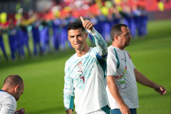 Image from: Cristiano Ronaldo breaks another World Cup record without a single touch during Portugal vs Croatia