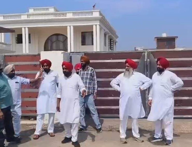 Image from: Punjab Cong reshuffle: ’Resolve our issues,’ Channi camp gives 7-day ultimatum to high command