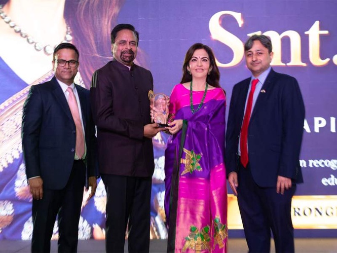 Image from: Nita Ambani honoured with AAPI Humanitarian Award, Key to Tampa City for philanthropic contributions