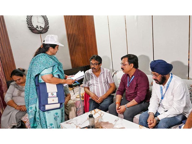 Image from: Delhi SIR Phase III: Over 33.14 lakh enumeration forms distributed, 1.02 lakh digitised