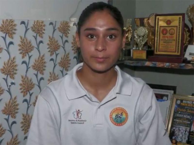 Image from: Khalida Jabeen expresses pride after winning silver at PTF India Open International Taekwondo C'ship