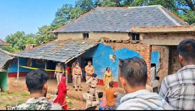 Image from: Himachal: Woman, daughter found dead in Jawali village, son critical