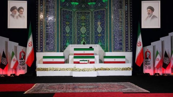Image from: Iranian leaders, foreign officials pay respects to Khamenei ahead of grand funeral