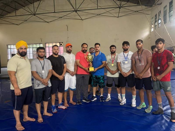 Image from: Amritsar wrestlers dominate Greco-Roman state championship