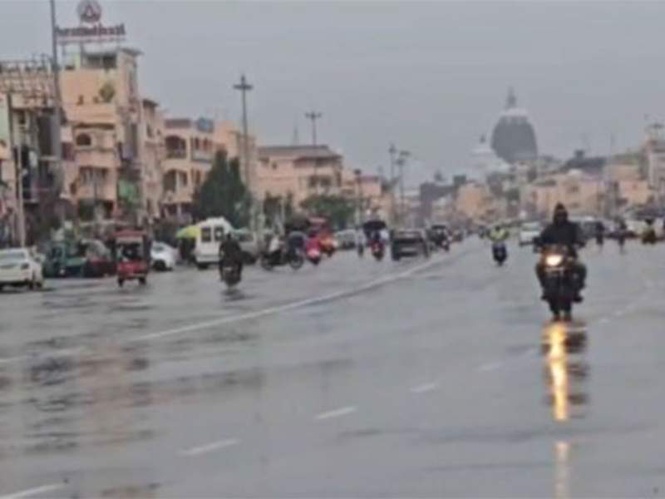 Image from: Odisha: IMD issues a Yellow alert in Puri, forecasting 'Heavy Rainfall' in the city today and tomorrow