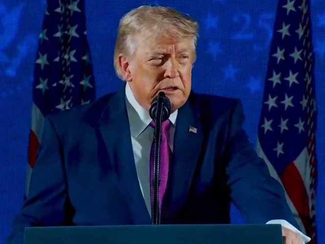 Image from: “American giants”: Trump salutes founding fathers in historic 250th anniversary address